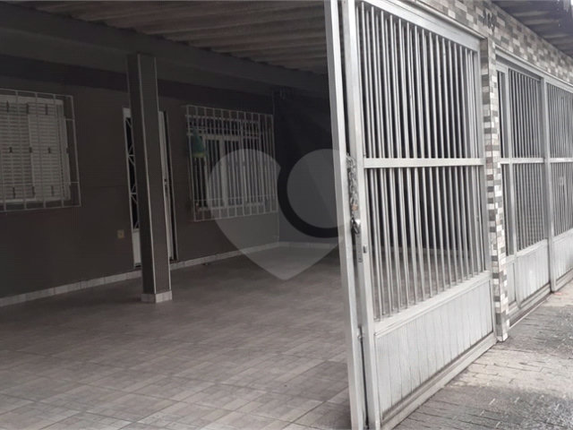 Casa à venda com 6 quartos, sendo 2 suítes,  em Freguesia do Ó, São Paulo, SP