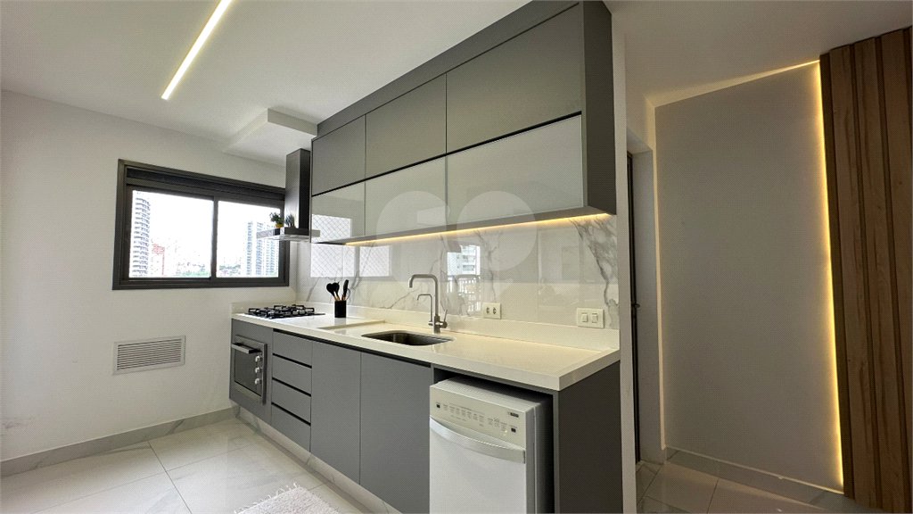 Apartamento à venda com 3 suítes em Jardim Prudência, São Paulo, SP