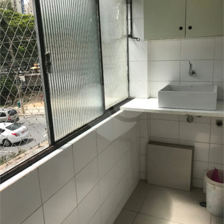 Apartamento à venda com 2 quartos em Vila Romana, São Paulo, SP