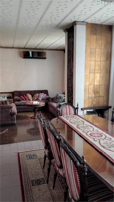 Casa à venda com 4 suítes em Vila Pirajussara, São Paulo, SP