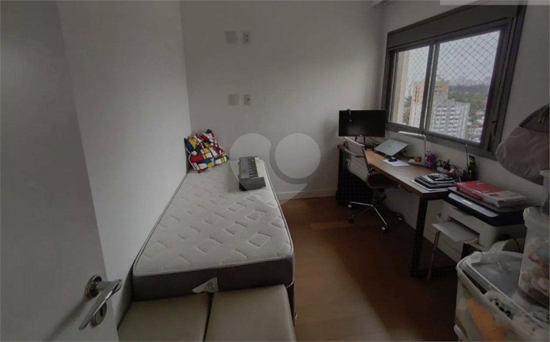 Apartamento para alugar com 3 suítes em Chácara Santo Antônio, São Paulo, SP