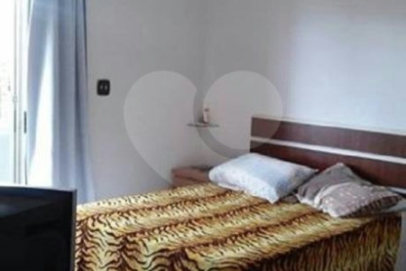 Casa à venda com 4 quartos, sendo 1 suíte, em Wanel Ville, Sorocaba, SP