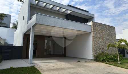 Casa à venda com 3 suítes no condomínio Alphaville Nova Esplanada 4, Votorantim - SP