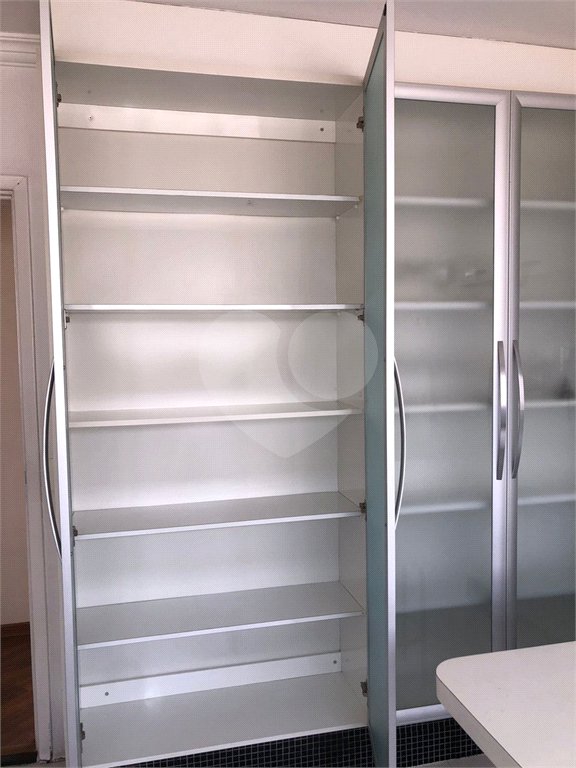 Apartamento à venda com 3 quartos, sendo 1 suíte, em Jardim Paulista, São Paulo, SP