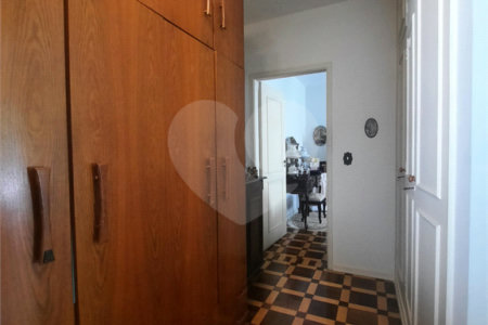 Casa à venda com 4 quartos, sendo 3 suítes,  em Jardim Marajoara, São Paulo, SP