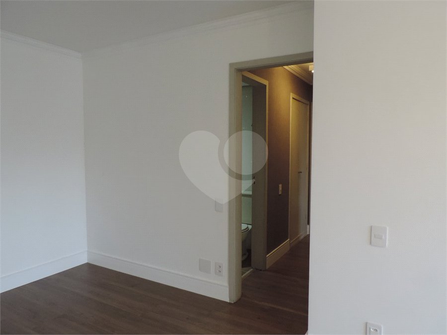 Apartamento à venda com 2 quartos, sendo 1 suíte,  em Indianópolis, São Paulo, SP