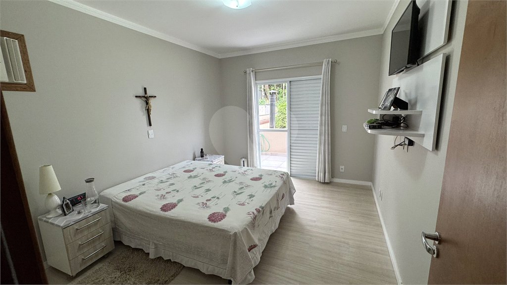 Casa à venda com 3 suítes no condomínio Residencial Delle Stelle, Louveira - SP