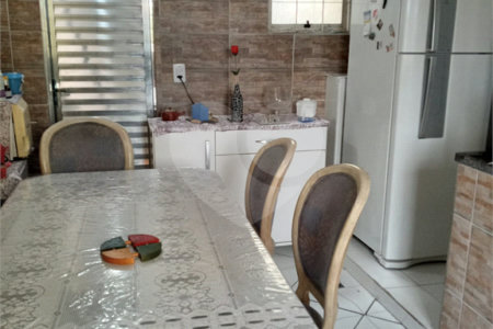 Casa à venda com 5 quartos, sendo 2 suítes, em Vila Medeiros, São Paulo, SP