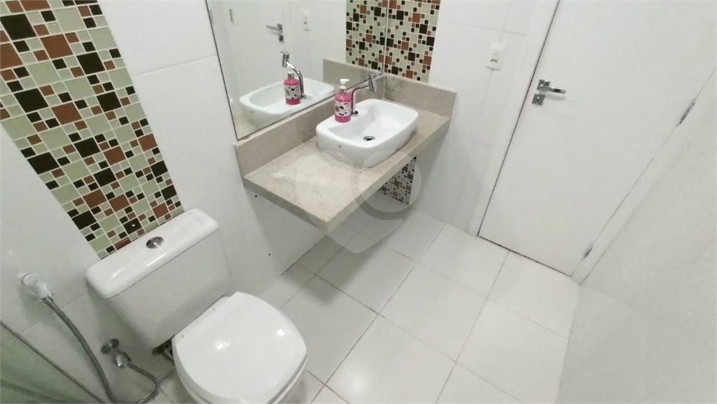 Cobertura à venda com 3 suítes em Braga, Cabo Frio, RJ