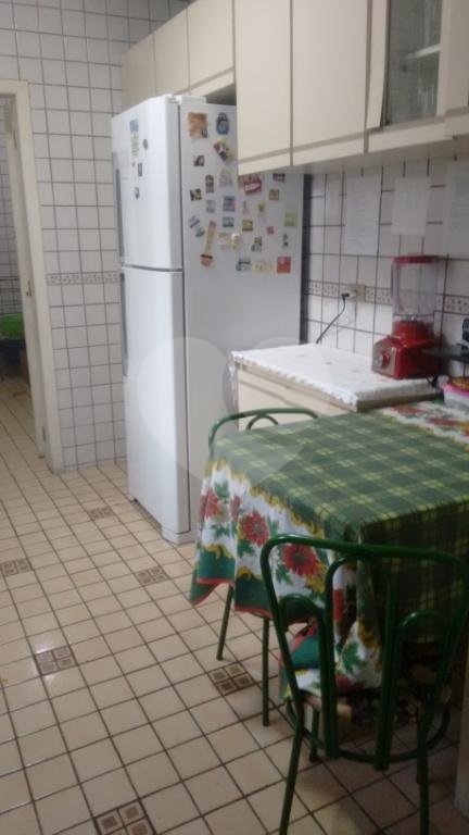 Sobrado à venda com 4 quartos, sendo 1 suíte, em Campo Belo, São Paulo, SP