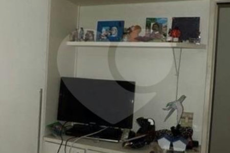 Apartamento à venda com 2 quartos em Real Parque, São Paulo, SP