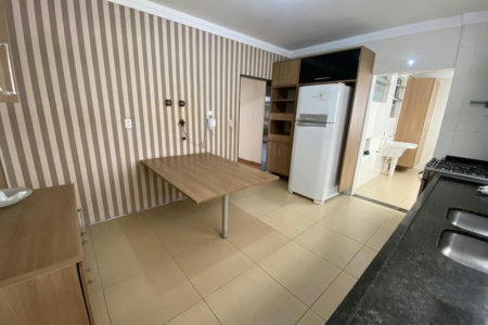 Apartamento com 3 dormitórios à venda, 133 m² por R$ 800.000,00 - Gonzaga - Santos/SP