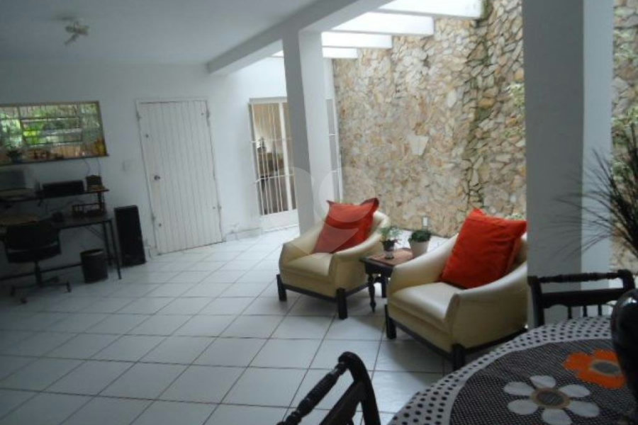 Sobrado à venda com 4 quartos, sendo 1 suíte, em Mandaqui, São Paulo, SP