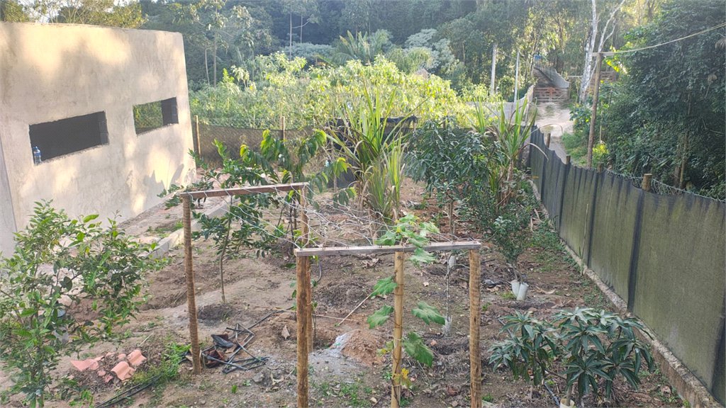 Terreno à venda com 1 suíte no Centro, Ibiúna, SP