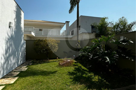 Casa à venda com 4 quartos, sendo 2 suítes,  no condomínio Montblanc, Sorocaba - SP