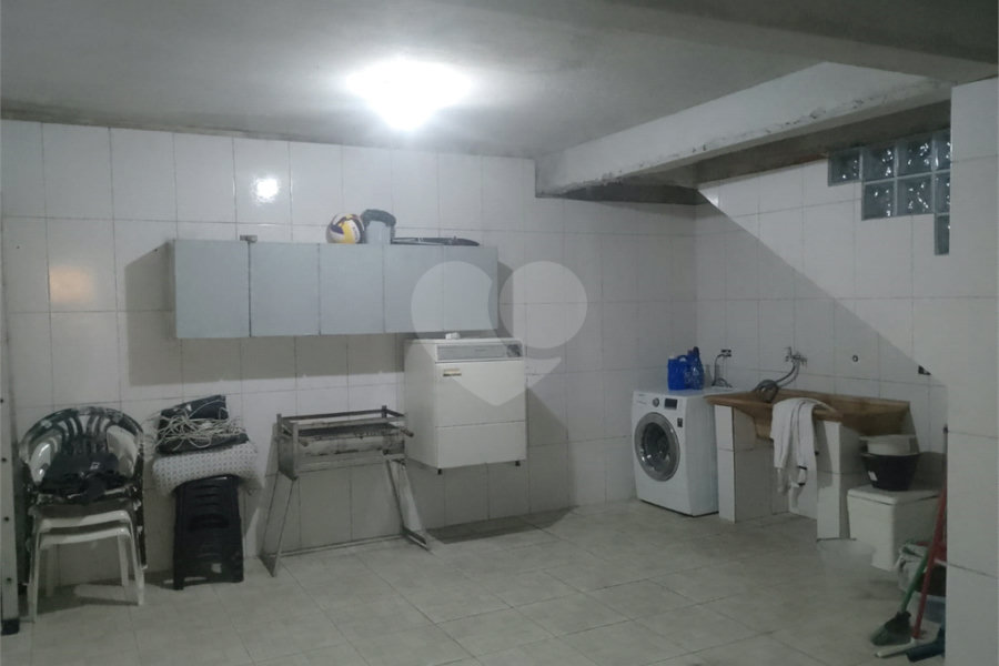 Sobrado à venda com 3 quartos em Jaraguá, São Paulo, SP