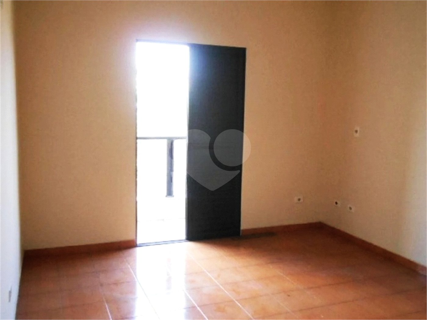 Sobrado à venda com 3 quartos, sendo 1 suíte,  em Santa Terezinha, São Paulo, SP