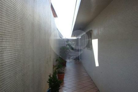 Sobrado à venda com 4 quartos, sendo 3 suítes,  em Água Fria, São Paulo, SP