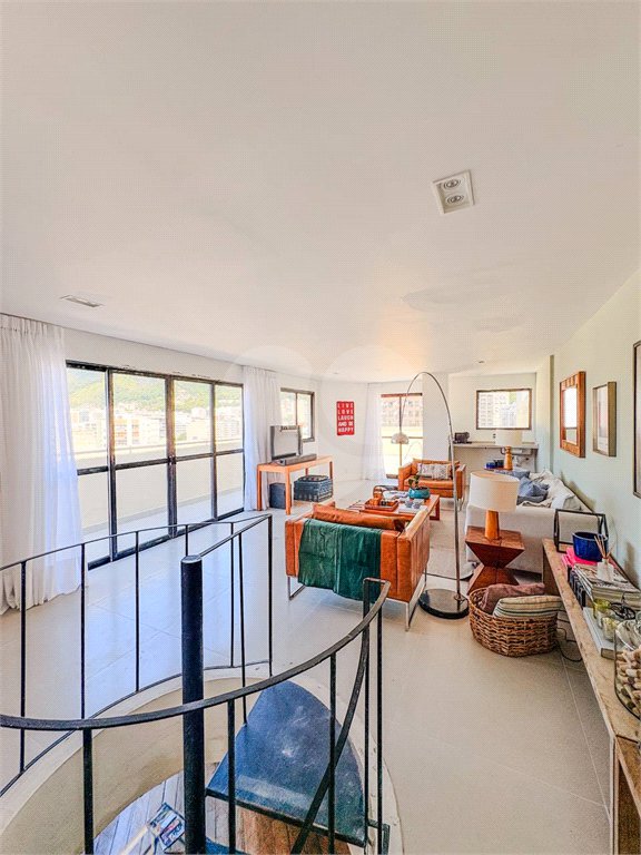 Cobertura à venda com 4 quartos, sendo 2 suítes, em Tijuca, Rio de Janeiro, RJ