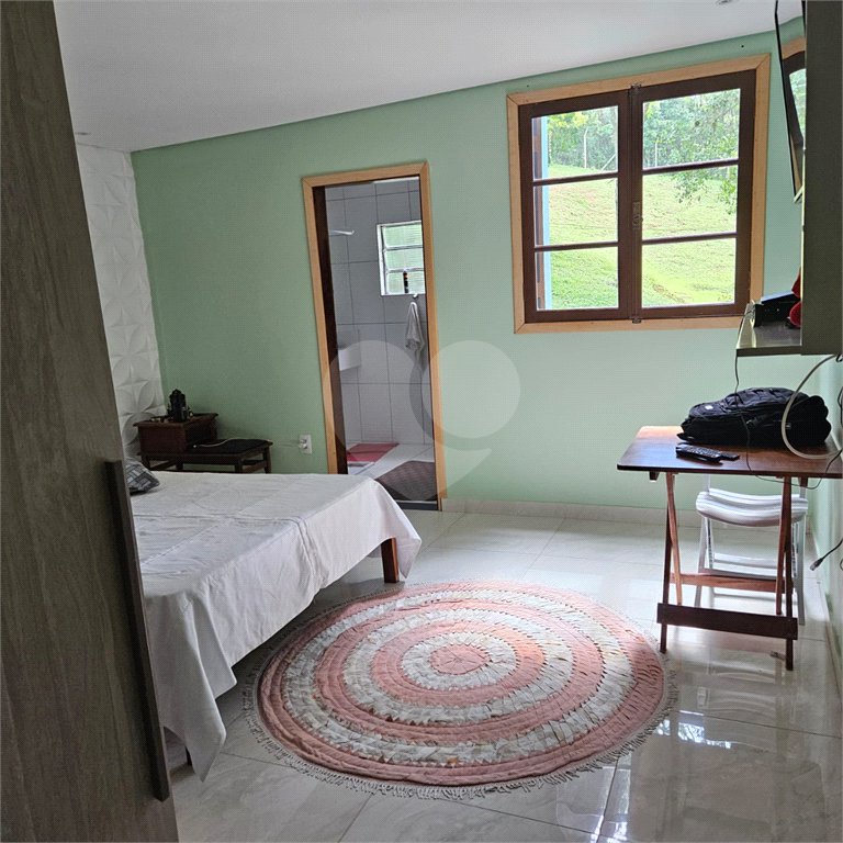 Sítio à venda com 2 quartos, sendo 1 suíte,  em Alto da Serra (mailasqui), São Roque, SP