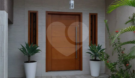 Casa à venda com 6 quartos, sendo 2 suítes,  em Limão, São Paulo, SP