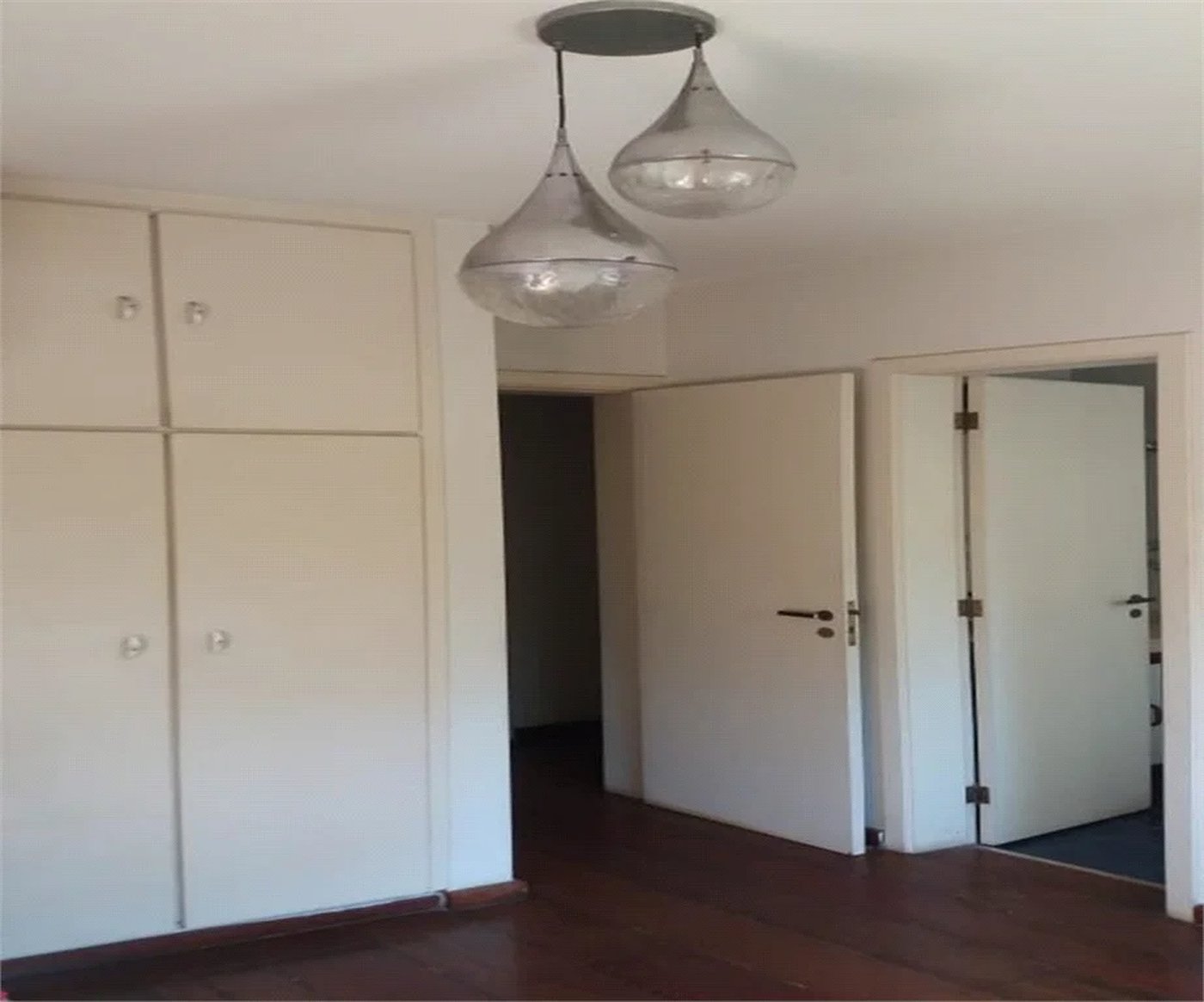 Apartamento à venda com 4 quartos, sendo 3 suítes,  em Vila Andrade, São Paulo, SP