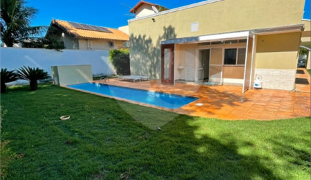 Casa à venda ou para alugar com 3 suítes em Jardim Salto Grande, Araraquara, SP