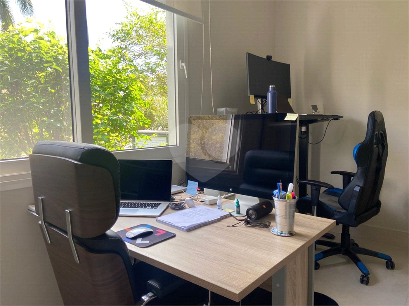 Casa à venda ou para alugar com 4 suítes no condomínio Residencial Gênesis 1, Santana de Parnaíba - SP