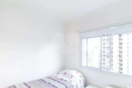 Apartamento à venda com 2 quartos, sendo 1 suíte,  em Santana, São Paulo, SP