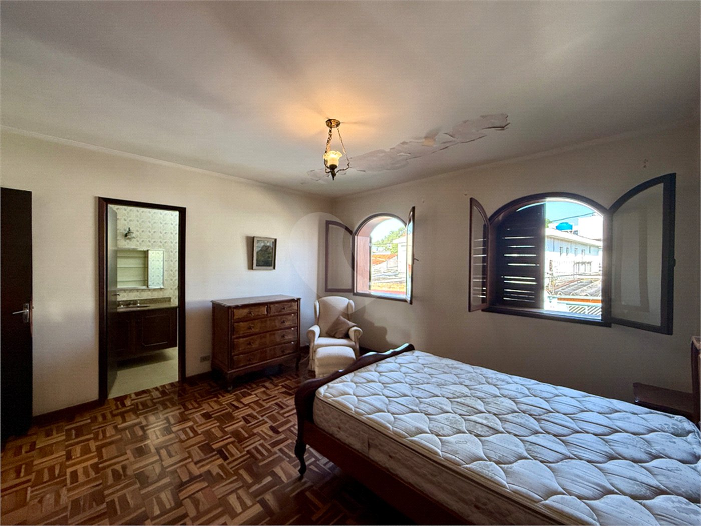 Casa à venda com 3 quartos, sendo 1 suíte,  em Vila Cruzeiro, São Paulo, SP