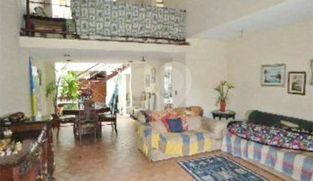 Casa à venda com 4 quartos, sendo 1 suíte, em Planalto Paulista, São Paulo, SP