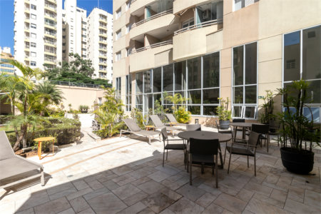 Apartamento à venda ou para alugar com 1 suíte em Pinheiros, São Paulo, SP