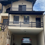 Sobrado à venda com 3 quartos, sendo 1 suíte,  em Vila Suissa, Mogi das Cruzes, SP