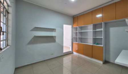 Casa à venda com 2 quartos em Jardim Pinheiros, São Paulo, SP