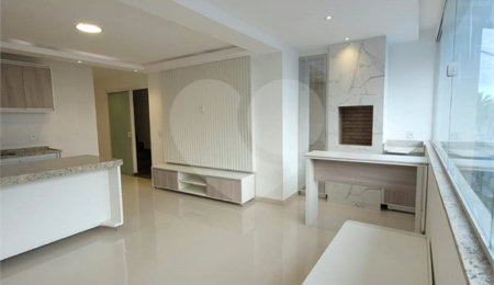 Apartamento para alugar com 2 quartos em Miguel Couto, Cabo Frio, RJ