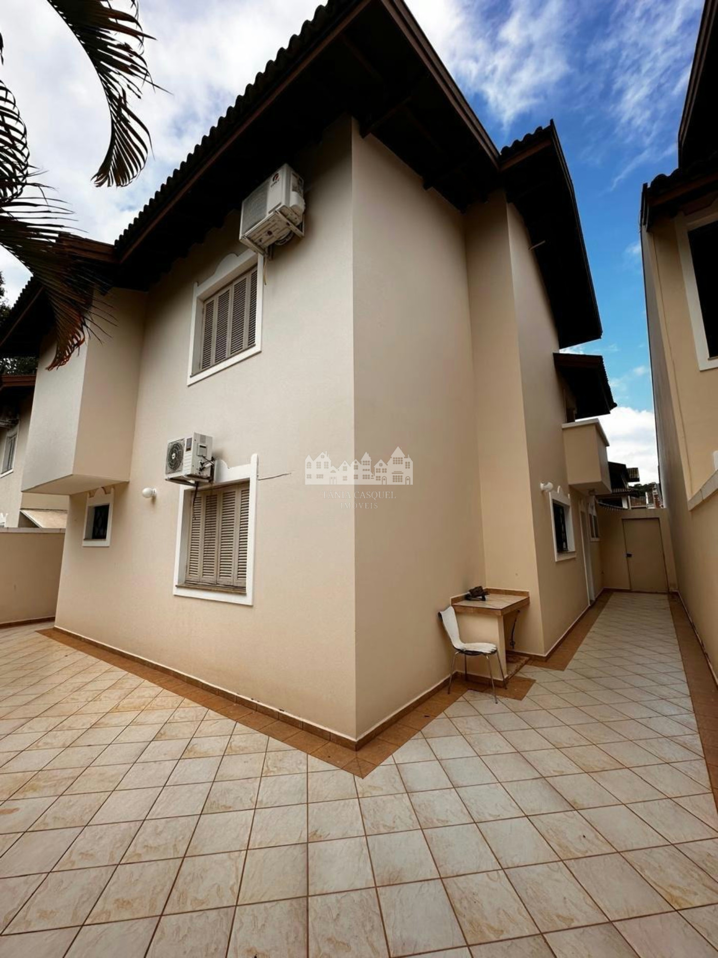 Casa para alugar com 3 suítes em Vila Santista, Atibaia, SP
