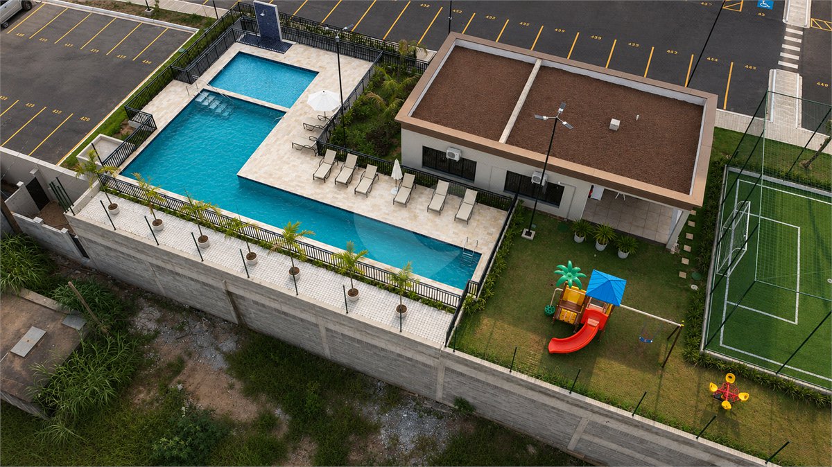 Apartamento à venda com 2 quartos no Centro, Votorantim, SP
