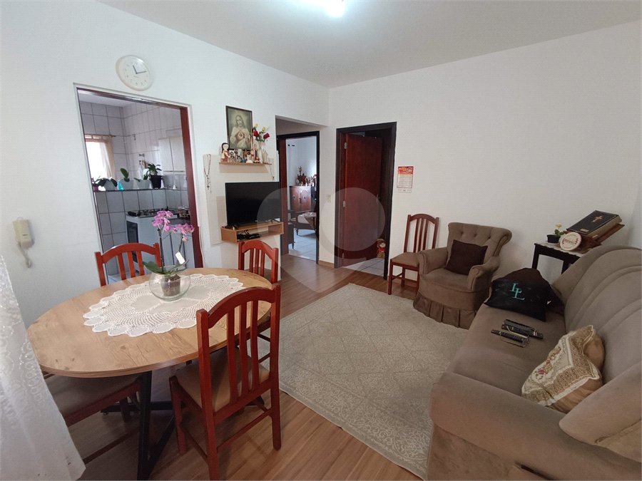 Apartamento à venda com 2 quartos em Vila Marques, São Roque, SP