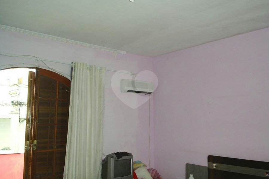 Casa à venda com 3 quartos em Vila Galvão, Guarulhos, SP