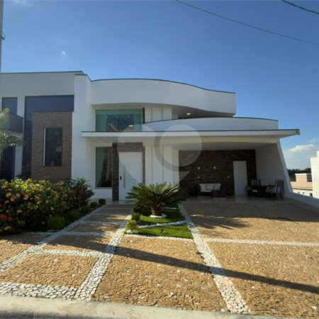 Casa à venda com 3 suítes no condomínio Campos do Conde I e II, Sorocaba - SP