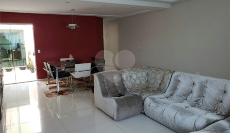 Casa à venda com 3 quartos, sendo 1 suíte,  em Montanhão, São Bernardo do Campo, SP