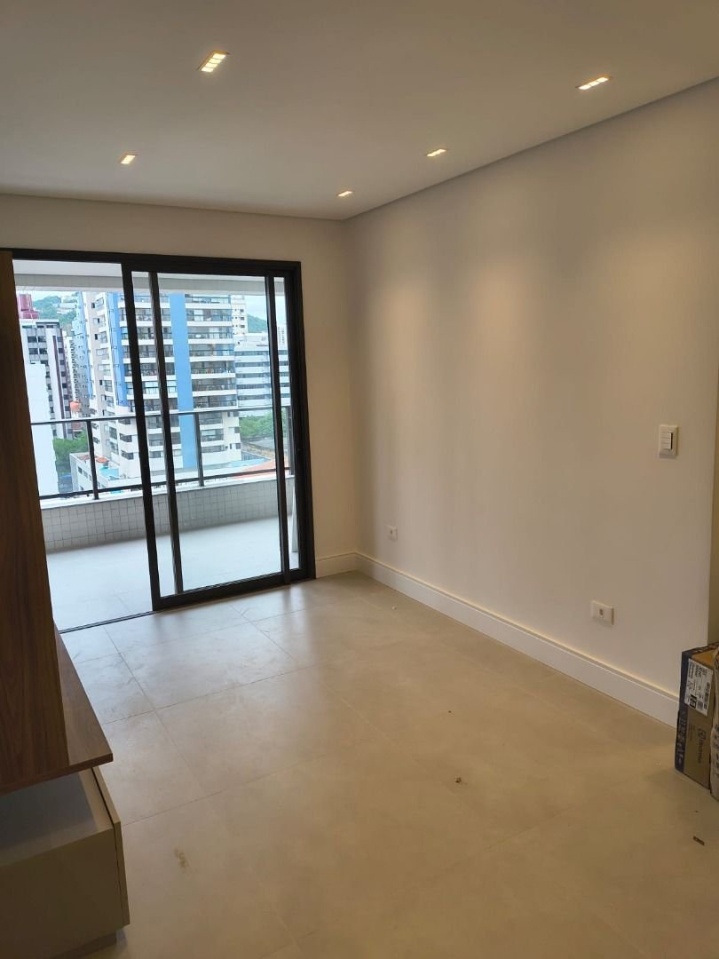 Apartamento com 2 dormitórios à venda, 84 m² por R$ 1.595.000,00 - Gonzaga - Santos/SP