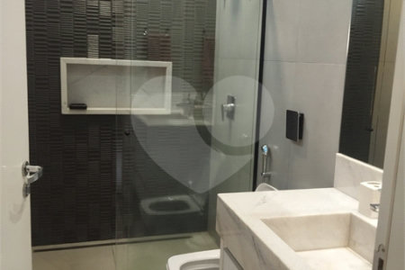 Casa à venda com 3 suítes em Jardim Salto Grande, Araraquara, SP