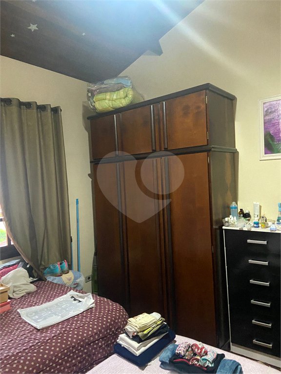 Sobrado à venda com 3 quartos, sendo 1 suíte,  em Vila Suissa, Mogi das Cruzes, SP