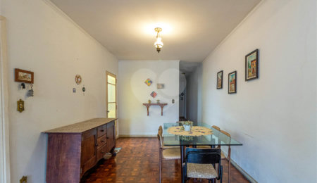 Casa Térrea à venda com 4 quartos, sendo 1 suíte,  em Parque Jabaquara, São Paulo, SP