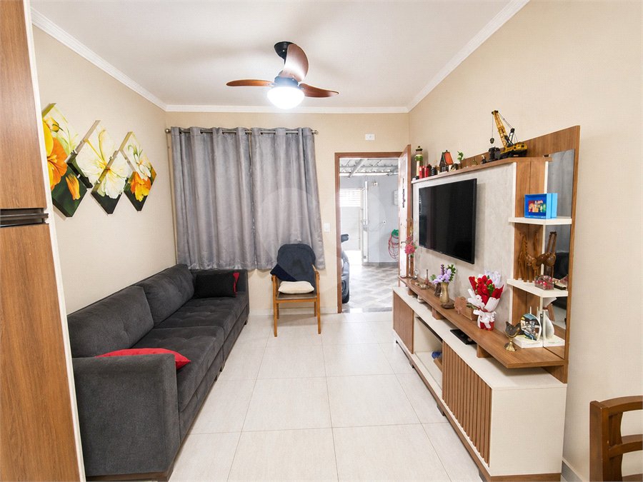 Casa à venda com 2 quartos, sendo 1 suíte, em Cidade Boa Vista, Suzano, SP