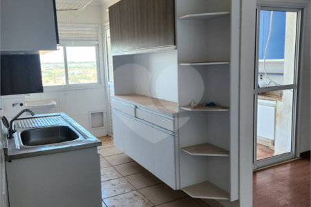 Apartamento à venda com 3 quartos, sendo 1 suíte, em Jardim dos Manacás, Araraquara, SP