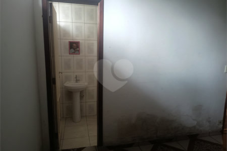 Casa Térrea à venda com 3 quartos, sendo 1 suíte,  em Campininha, São Paulo, SP
