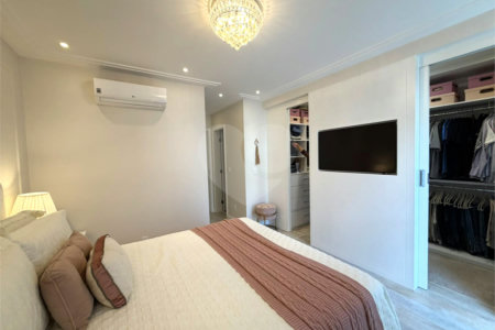 Casa à venda com 3 suítes no condomínio Palm Hill North, São Paulo - SP