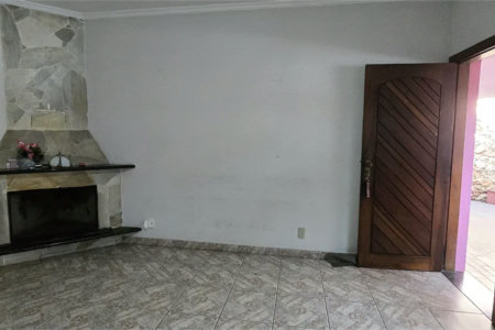 Casa à venda com 3 quartos, sendo 1 suíte, em Lar São Paulo, São Paulo, SP